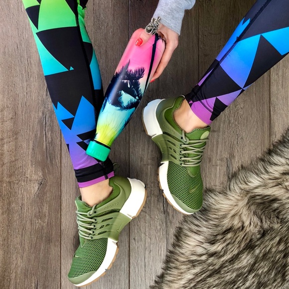 Nike Shoes - NWT💚Nike ID Air presto Custom